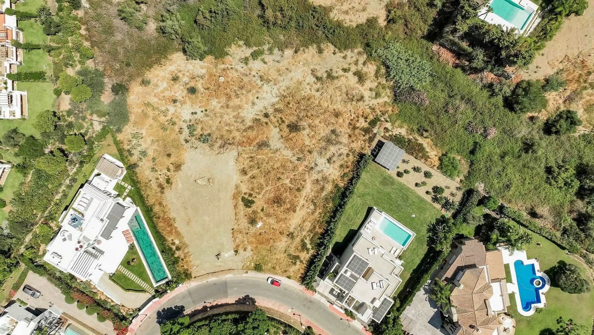 7 bedroom Plot in Nueva Andalucía in Nueva Andalucía - foto 14