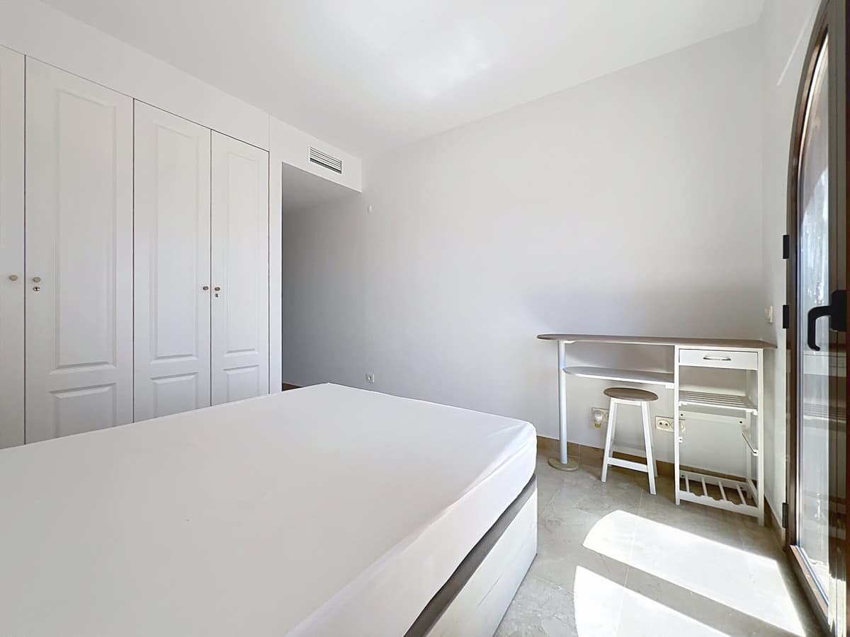 Appartement met 2 slaapkamers in Manilva (R5413633) in Manilva - foto 15