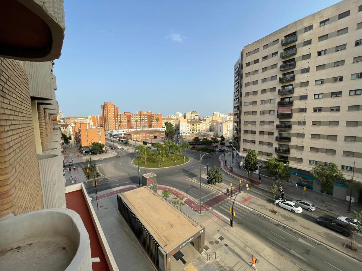 4 bedroom Apartment in Málaga in Málaga - foto 11