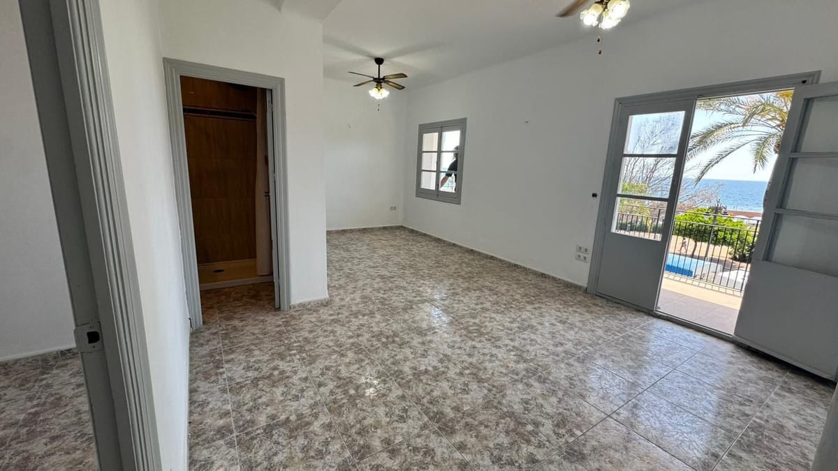 Drie-slaapkamerappartement in Estepona in Estepona - foto 5