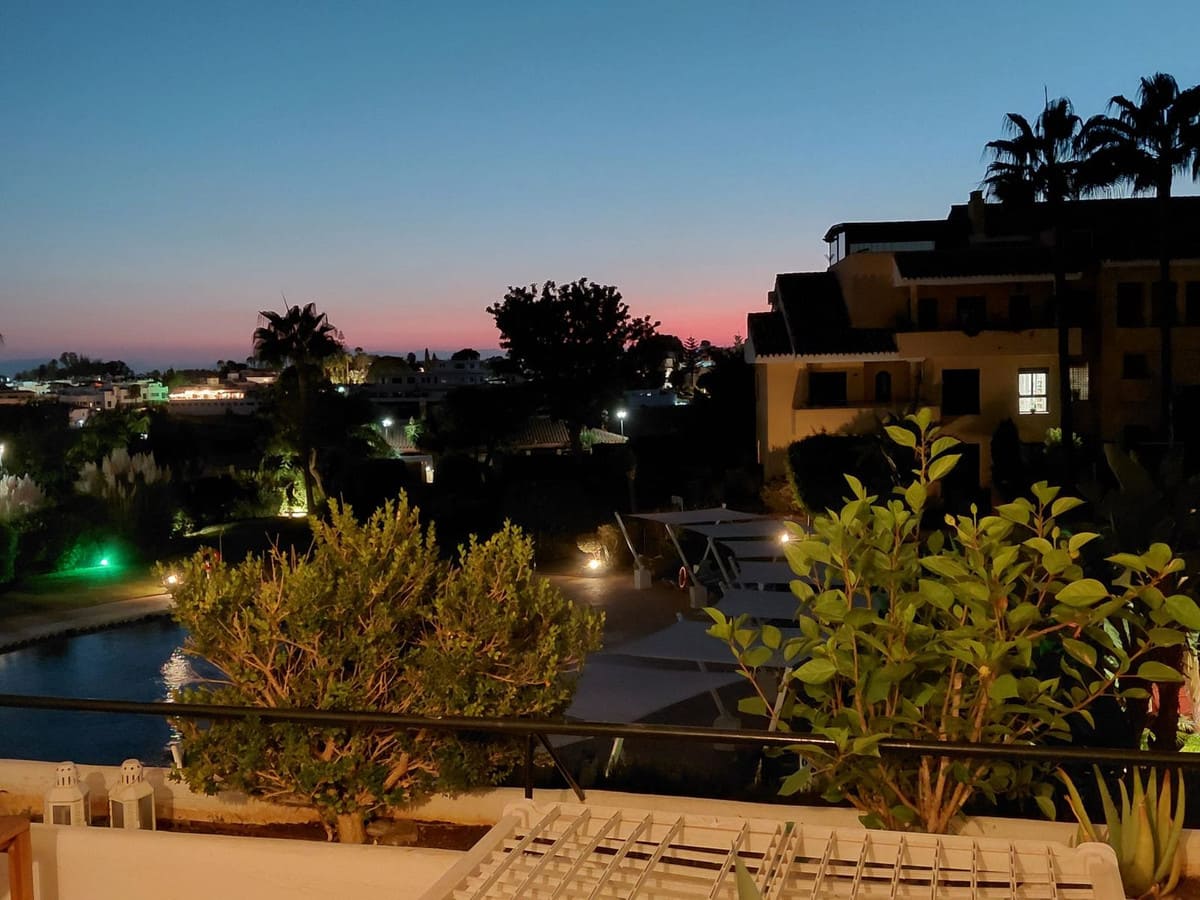 2-slaapkamer appartement in Estepona – zeezicht, 500 m van het strand in Estepona - foto 7