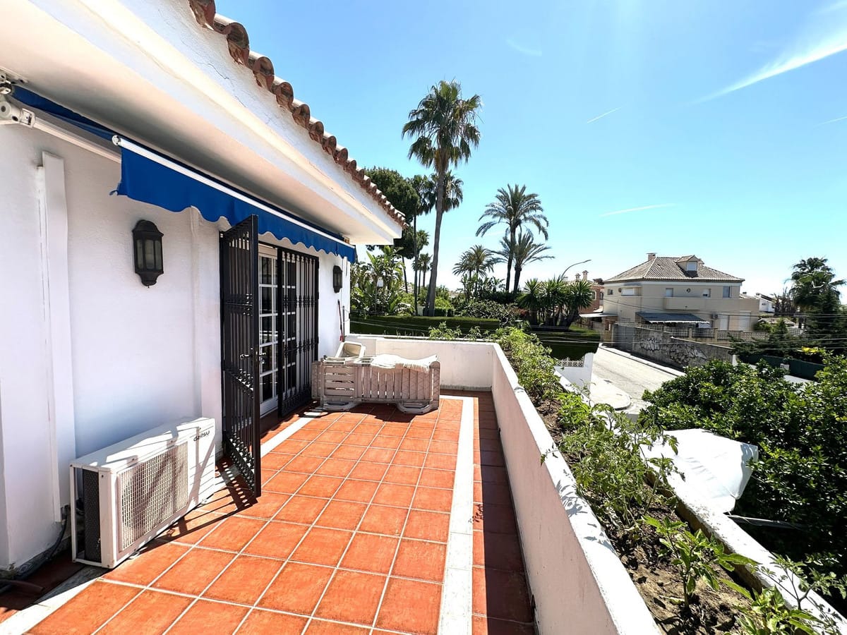 Villa met 5 slaapkamers in San Pedro de Alcántara in San Pedro de Alcántara - foto 2