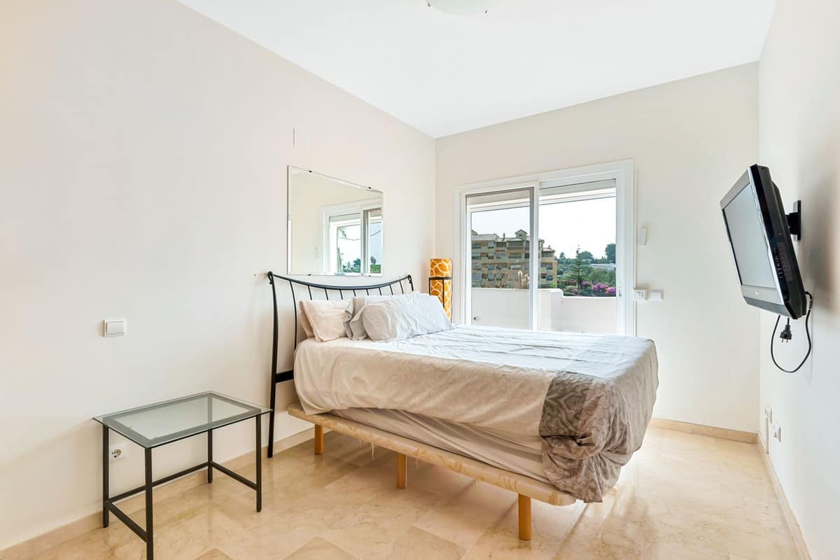 Penthouse duplex met 3 slaapkamers in Selwo, Costa del Sol in Selwo - foto 7
