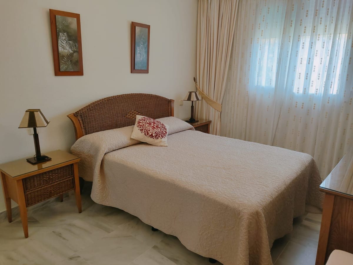 Appartement met 2 slaapkamers in Marbella in Marbella - foto 13