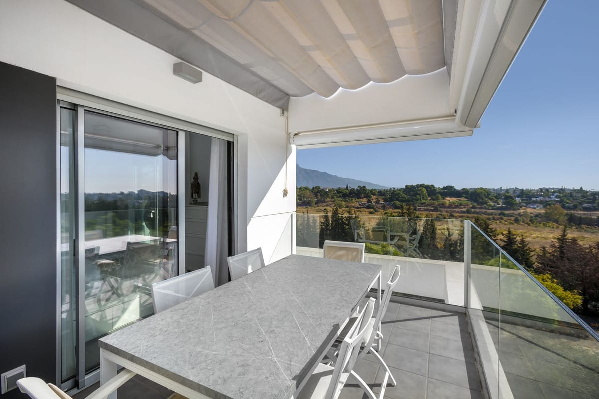 Elegant tweekamerpenthouse met panoramische uitzichten in Atalaya in Atalaya - foto 12