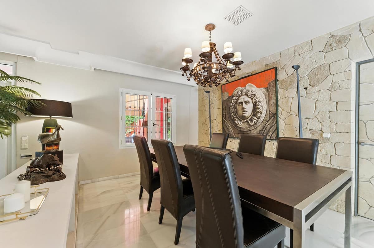 10 bedroom House in Marbella in Marbella - foto 18