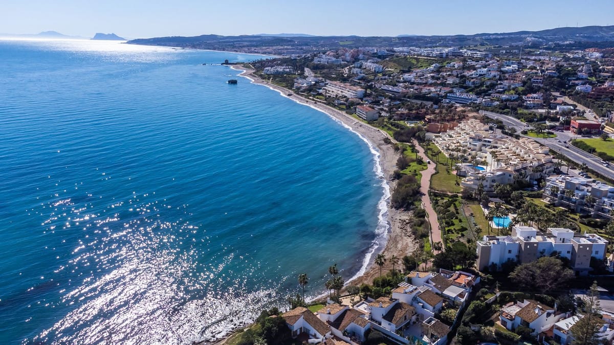 3-slaapkamer appartement aan het strand in Estepona in Estepona - foto 6