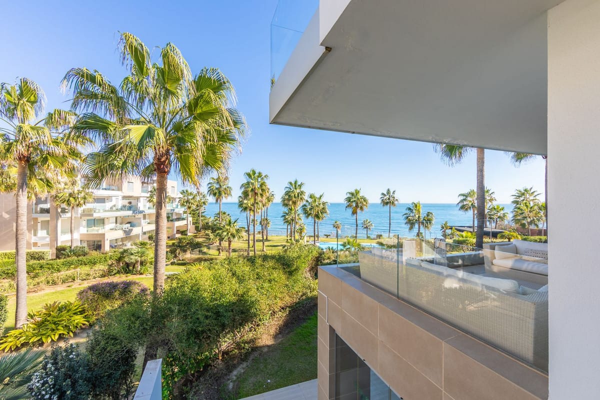 3-slaapkamer appartement aan het strand in Estepona in Estepona - foto 8