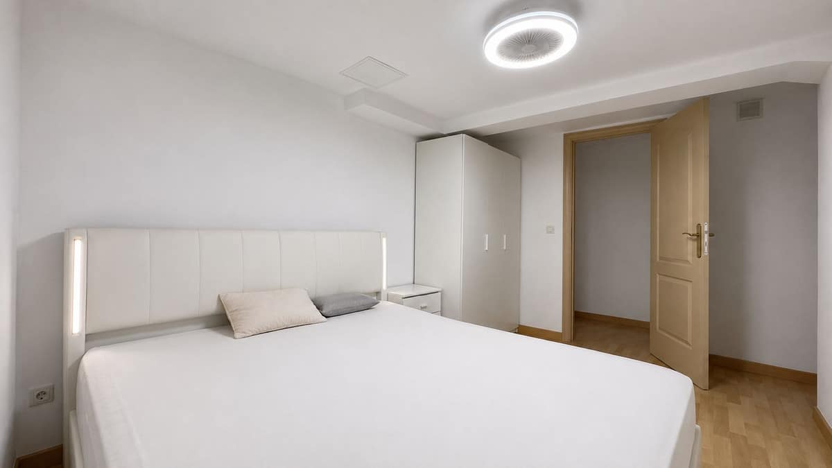 9-slaapkamer halfvrijstaande villa in Nueva Andalucía, Marbella in Nueva Andalucía - foto 12