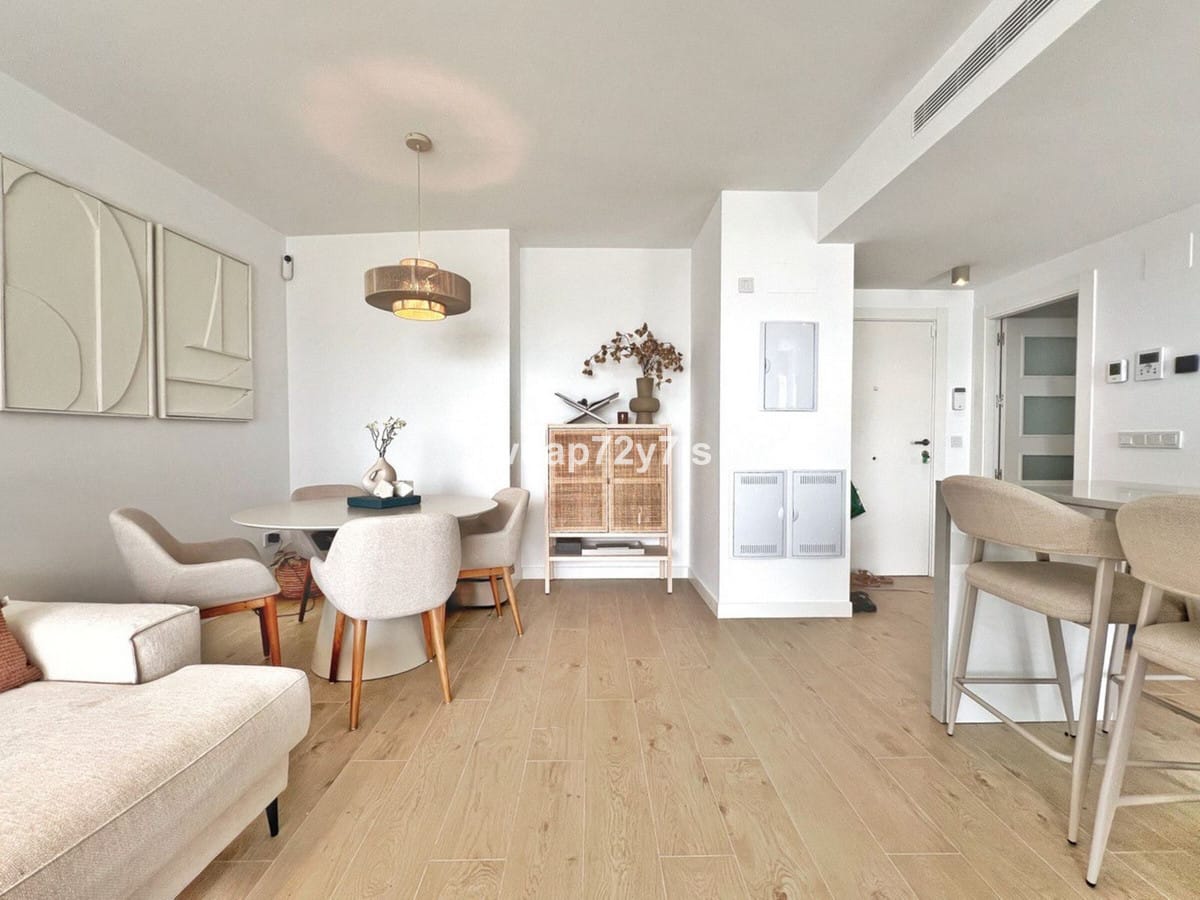 2 bedroom Apartment in Estepona in Estepona - foto 4