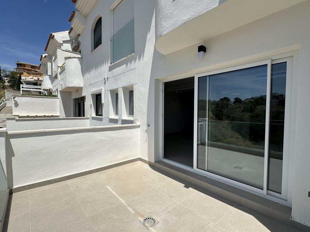 Drie-slaapkamerwoning in Torrequebrada in Torrequebrada - foto 6