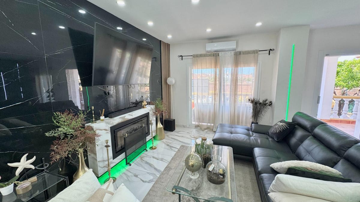 Vrijstaande villa met 5 slaapkamers in Alhaurín de la Torre in Alhaurín de la Torre - foto 6