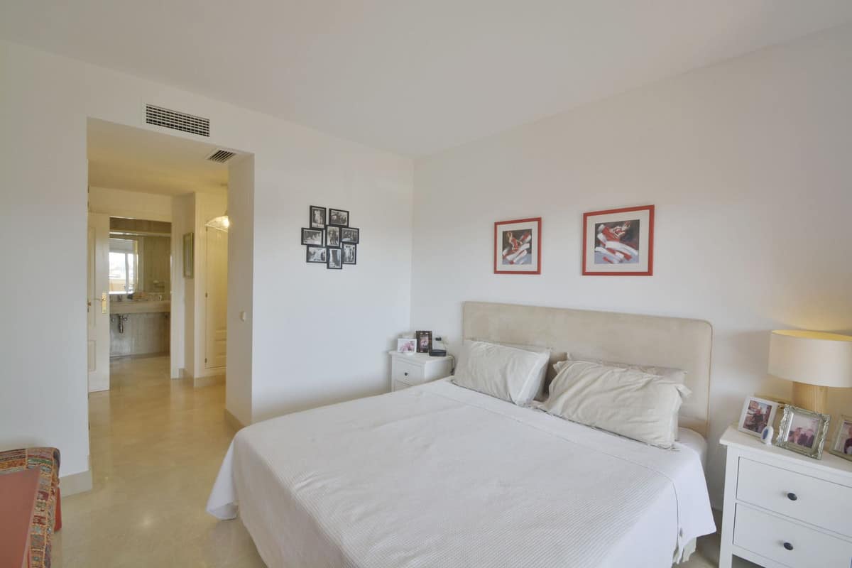 2 bedroom Apartment in Elviria in Elviria - foto 13