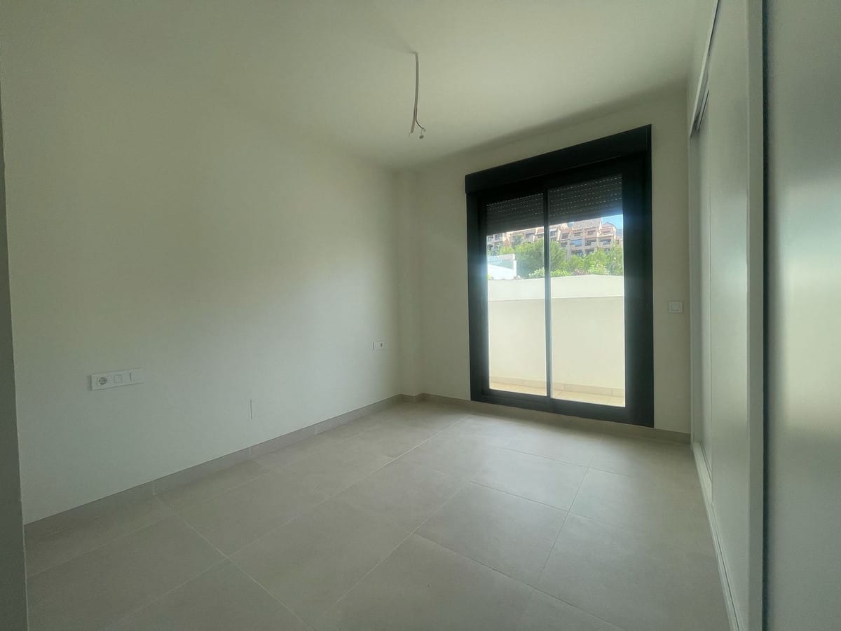 2 bedroom Apartment in Benalmadena in Benalmadena - foto 16