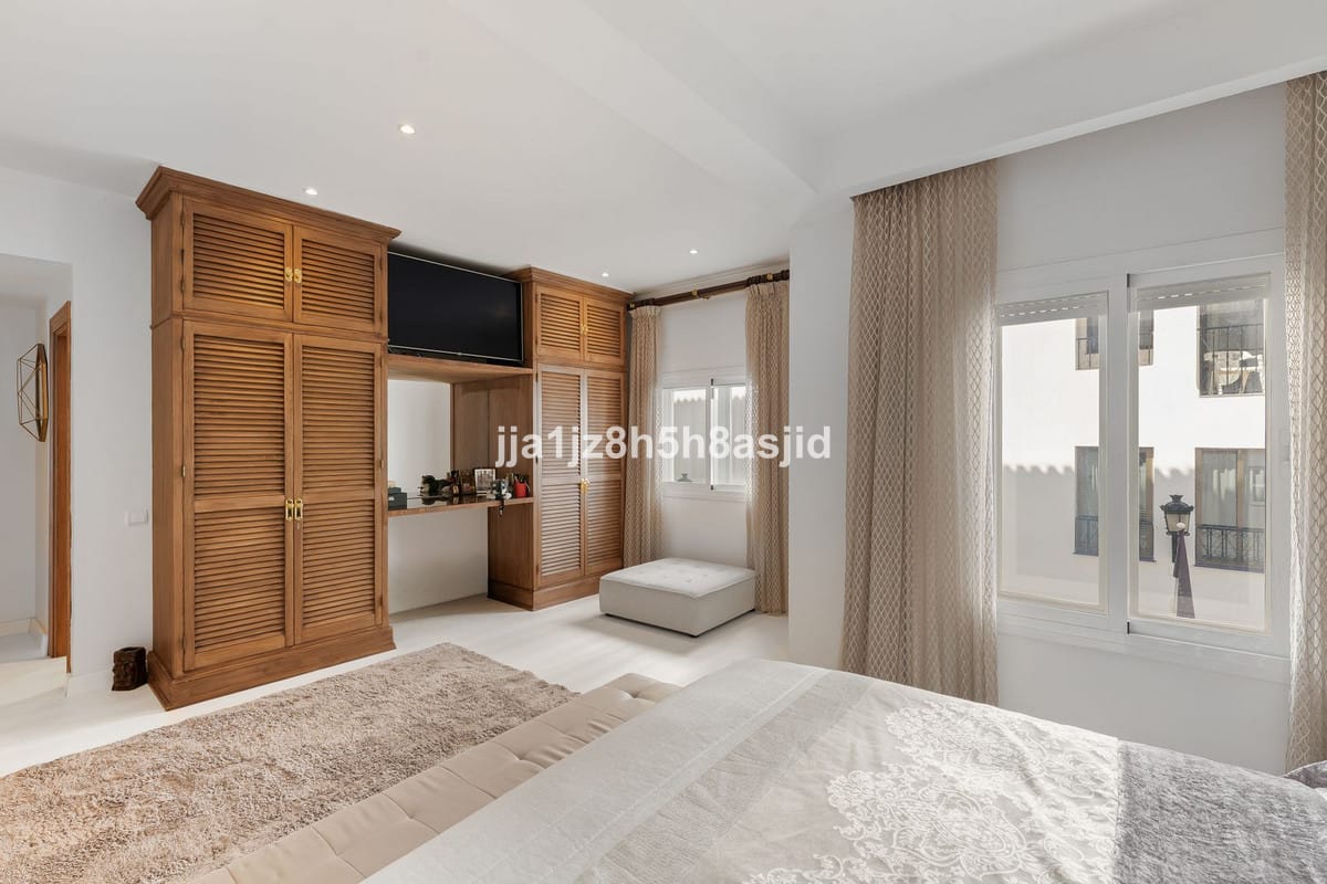 2 bedroom Apartment in Puerto Banús in Puerto Banús - foto 11