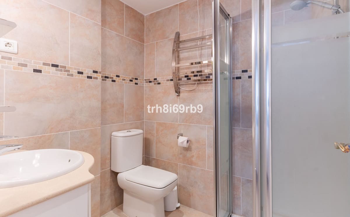 Charmant appartement in Pueblo Cortés del Golf, Benahavís in Benahavís - foto 12