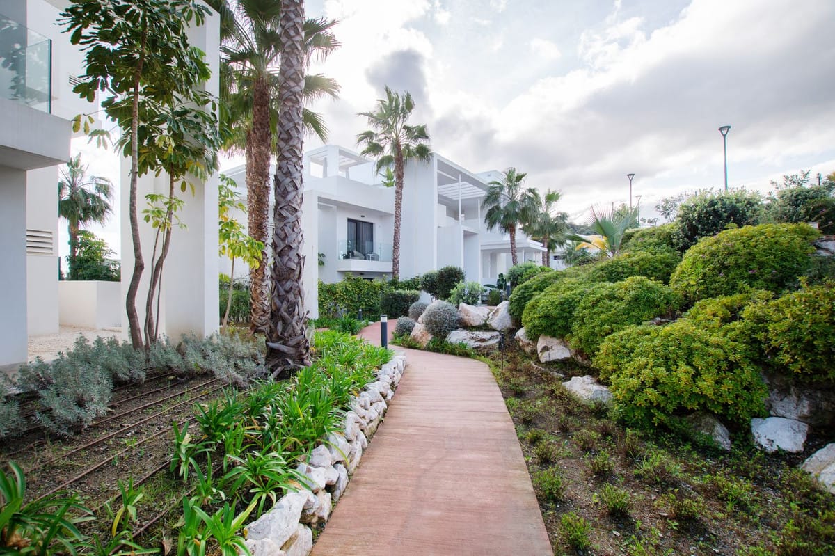 Drie-slaapkamer hoekappartement in Atalaya Hills, Benahavís in Benahavís - foto 5