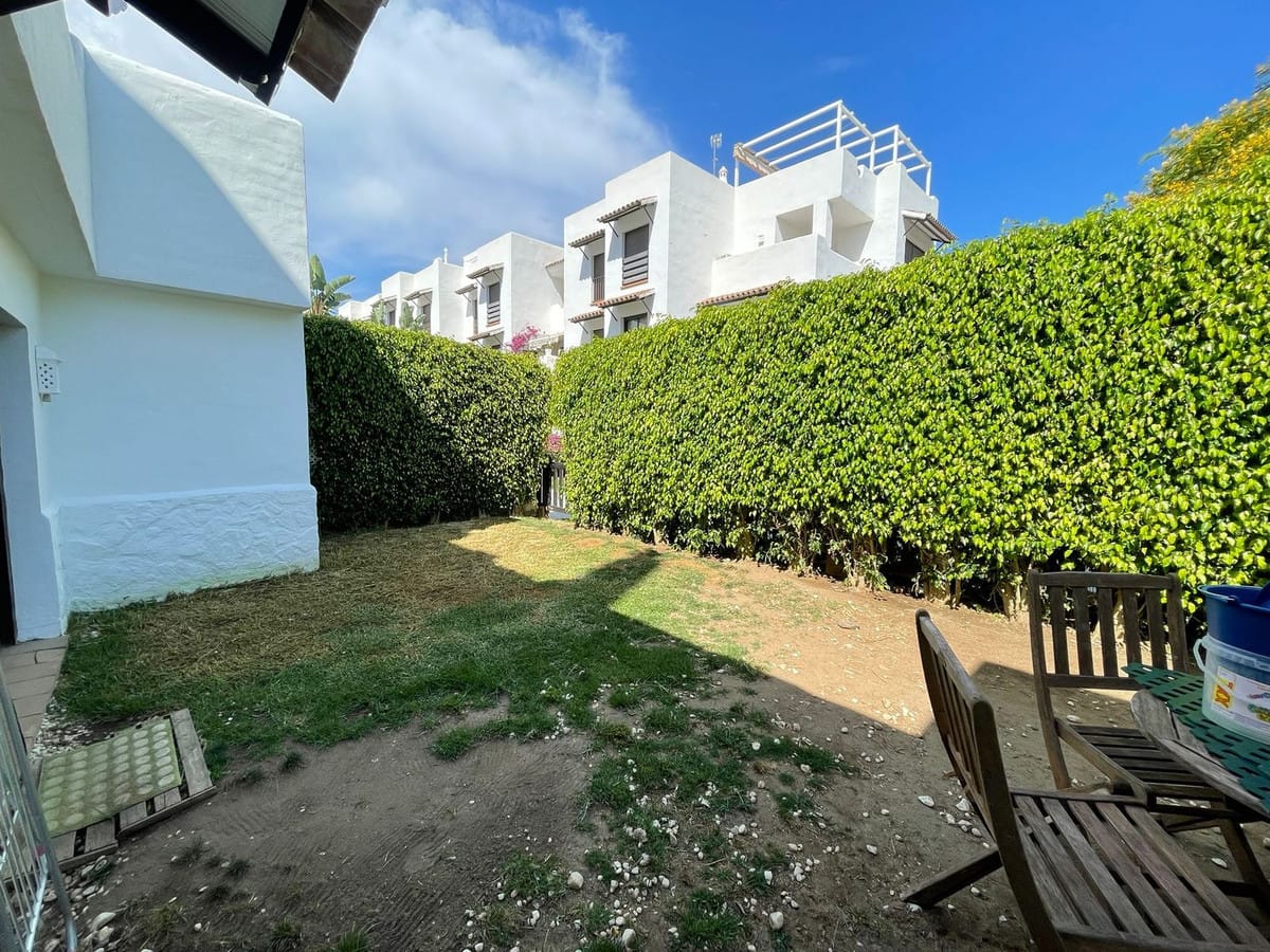 Appartement met 1 slaapkamer in Selwo (Estepona) – 76 m2 wonen + 48 m2 privé tuin in Selwo - foto 4