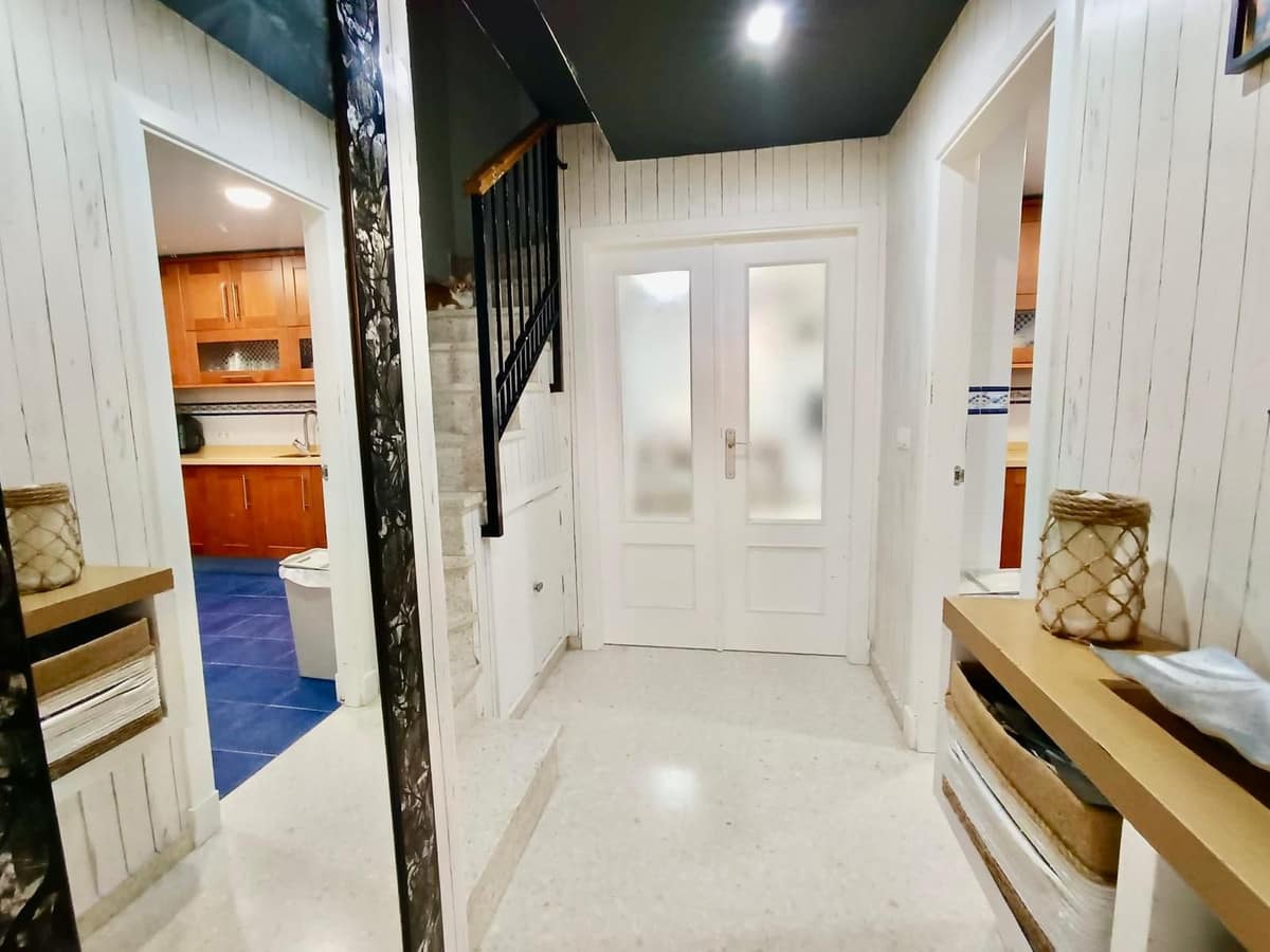 4-slaapkamerwoning in Alhaurín de la Torre in Alhaurín de la Torre - foto 4