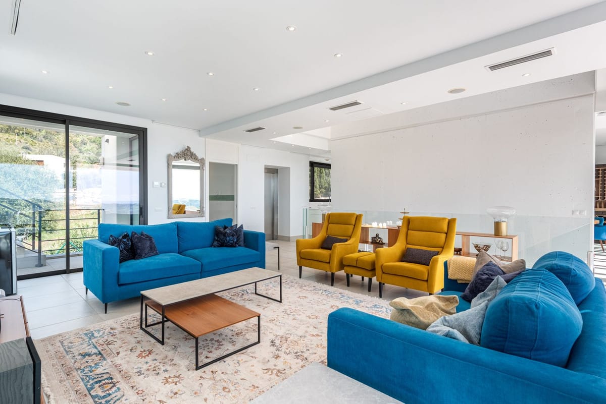 Exclusieve vrijstaande villa in Valtocado, Mijas – panoramisch uitzicht op bergen en Middellandse Zee in Mijas - foto 15