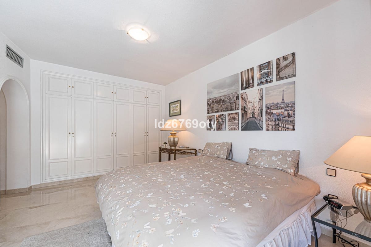 Luxe 3-slaapkamer appartement in Benalmádena Costa in Benalmadena Costa - foto 14