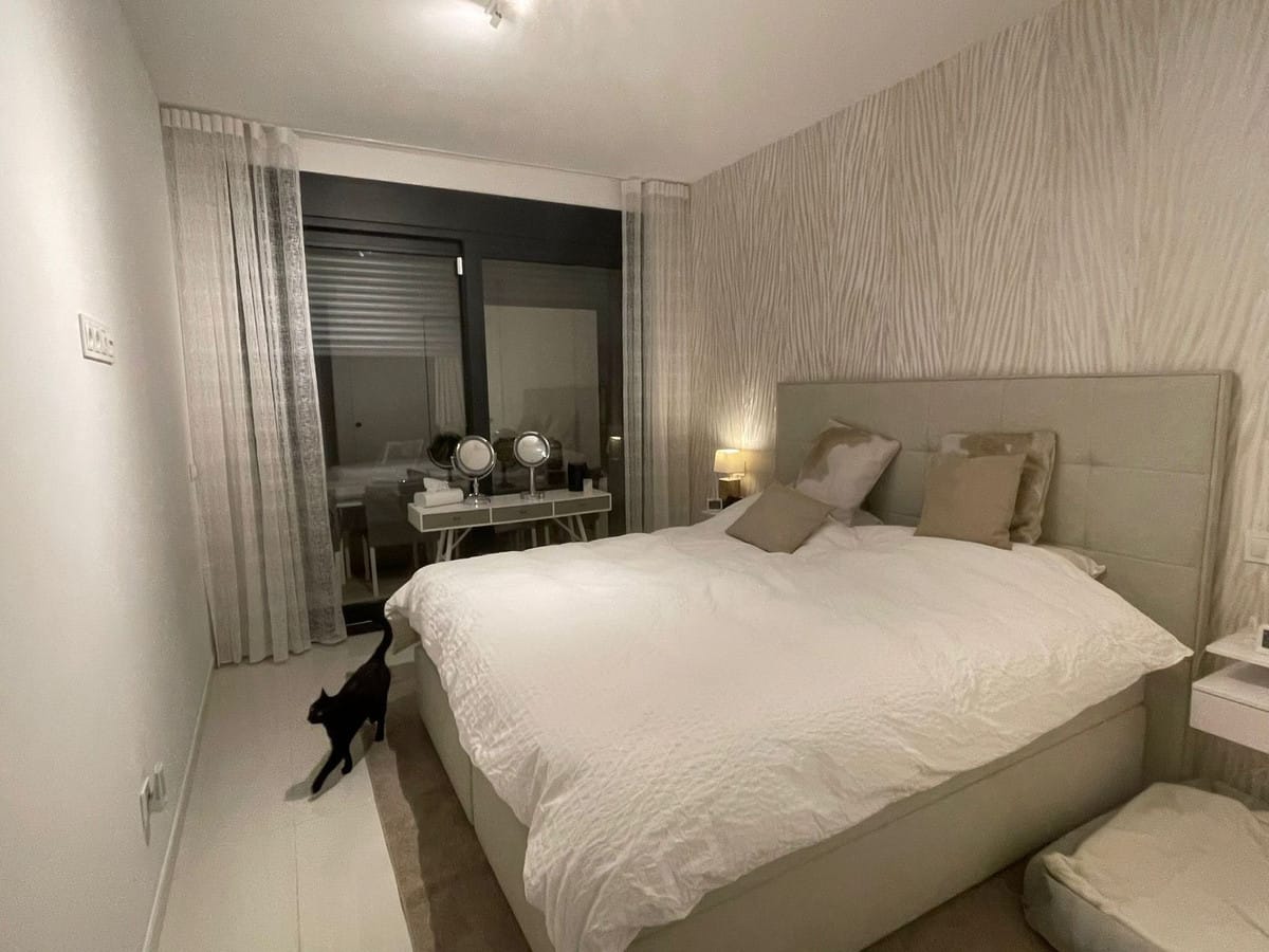 Luxe 2-slaapkamer appartement aan golf in Atalaya, Estepona in Atalaya - foto 9