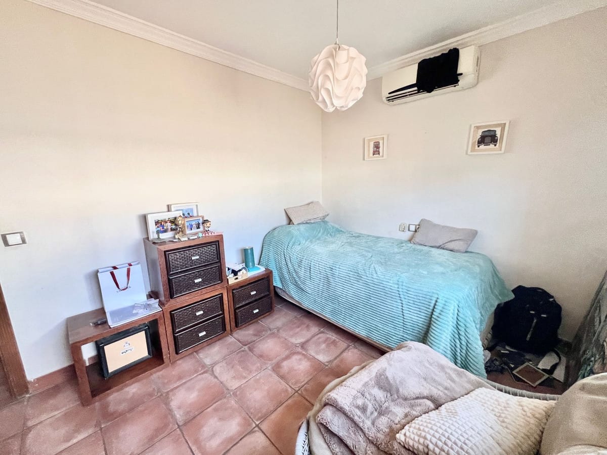 4-slaapkamer villa in Nueva Andalucía in Nueva Andalucía - foto 12