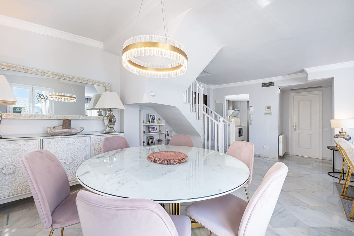 Drie-slaapkamerwoning in Nueva Andalucía in Nueva Andalucía - foto 6