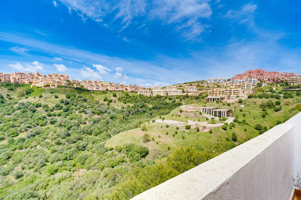 Drie-slaapkamer penthouse in Calahonda in Calahonda - foto 5