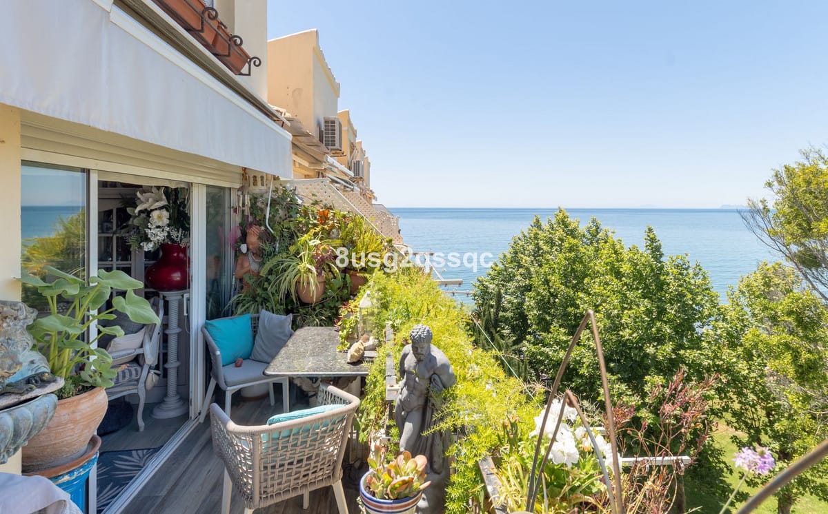 3 bedroom Apartment in Estepona in Estepona - foto 7
