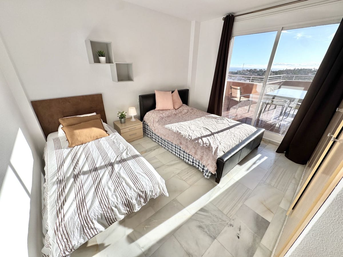 2-slaapkamer penthouse in Riviera del Sol met 150 m² terras en zeezicht in Riviera del Sol - foto 16