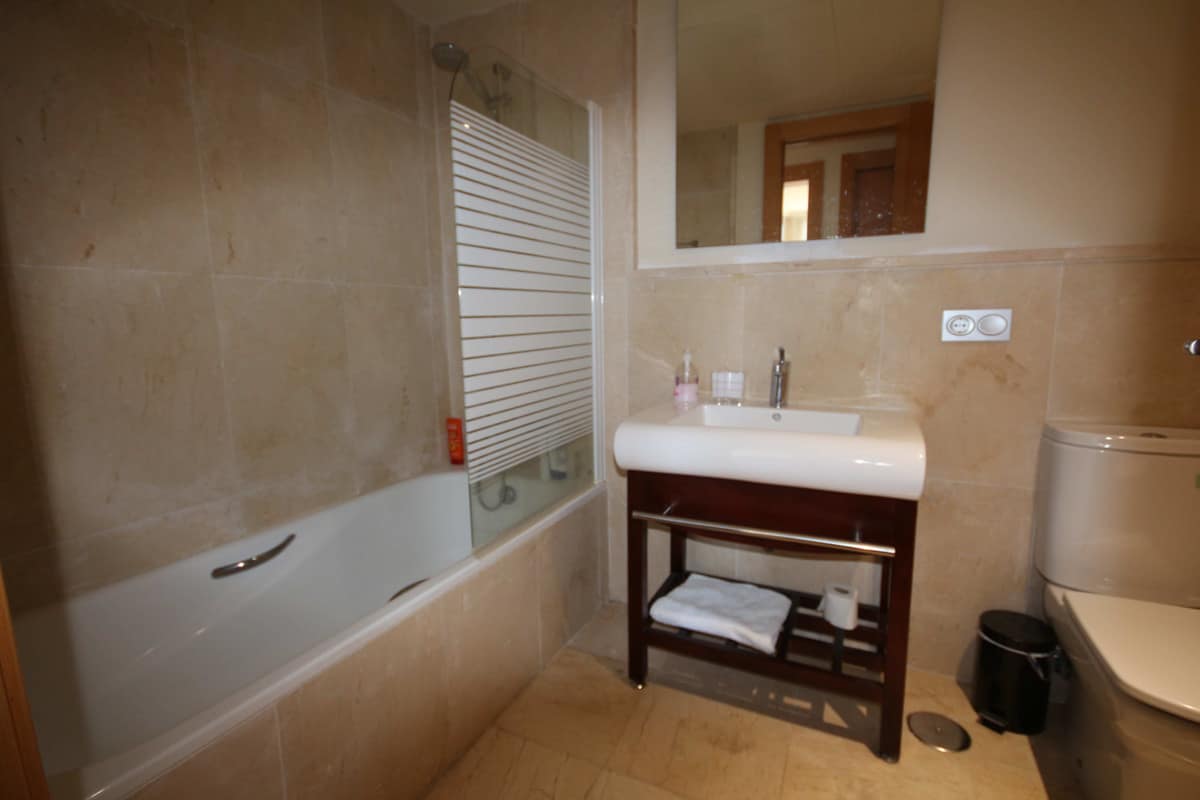 Appartement met 2 slaapkamers in Benahavís in Benahavís - foto 7