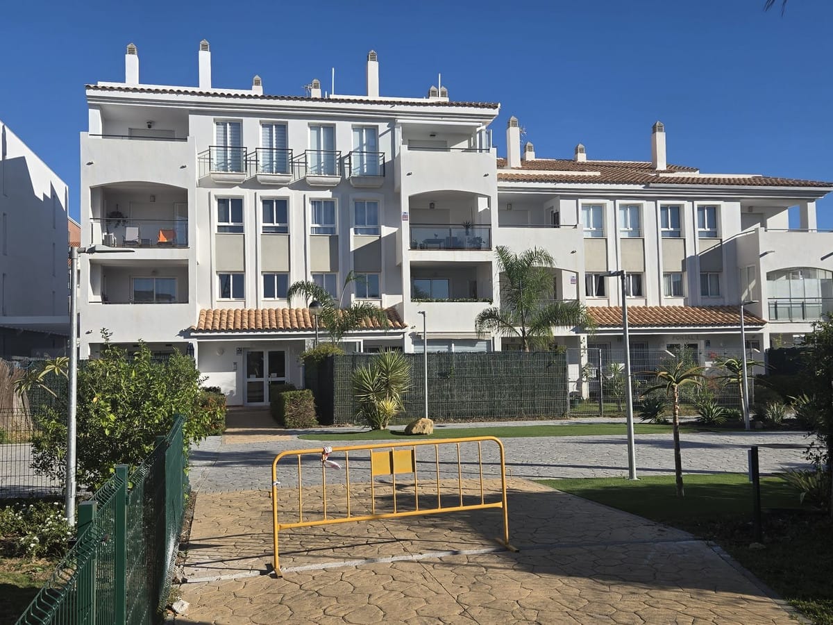 Begane grond appartement te koop in La Duquesa in La Duquesa - foto 3