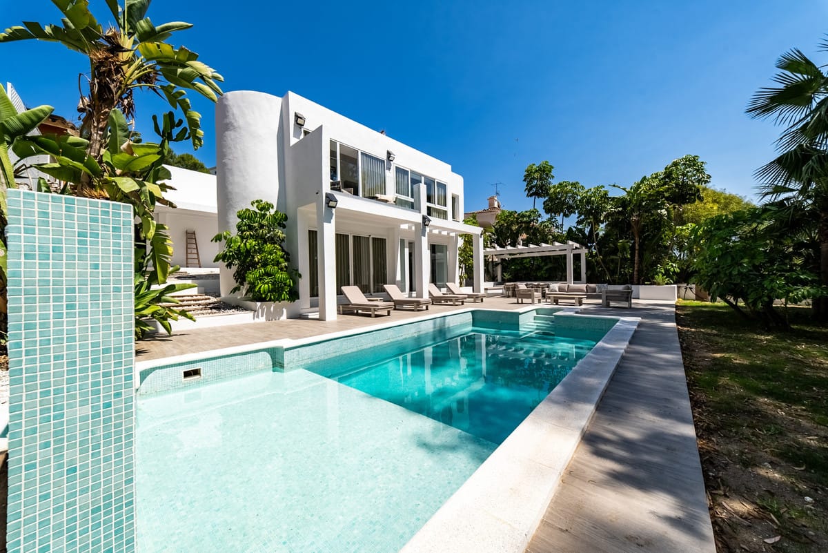 4-slaapkamer villa met privézwembad in Nueva Andalucía, Marbella in Las Brisas - foto 18
