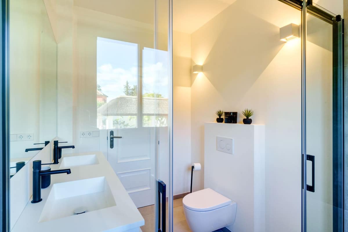 Villa met 6 slaapkamers in Marbella in Marbella - foto 16