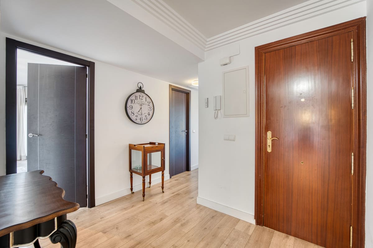 Penthouse met 2 slaapkamers in Estepona aan de Atalaya Golf Club in Estepona - foto 3
