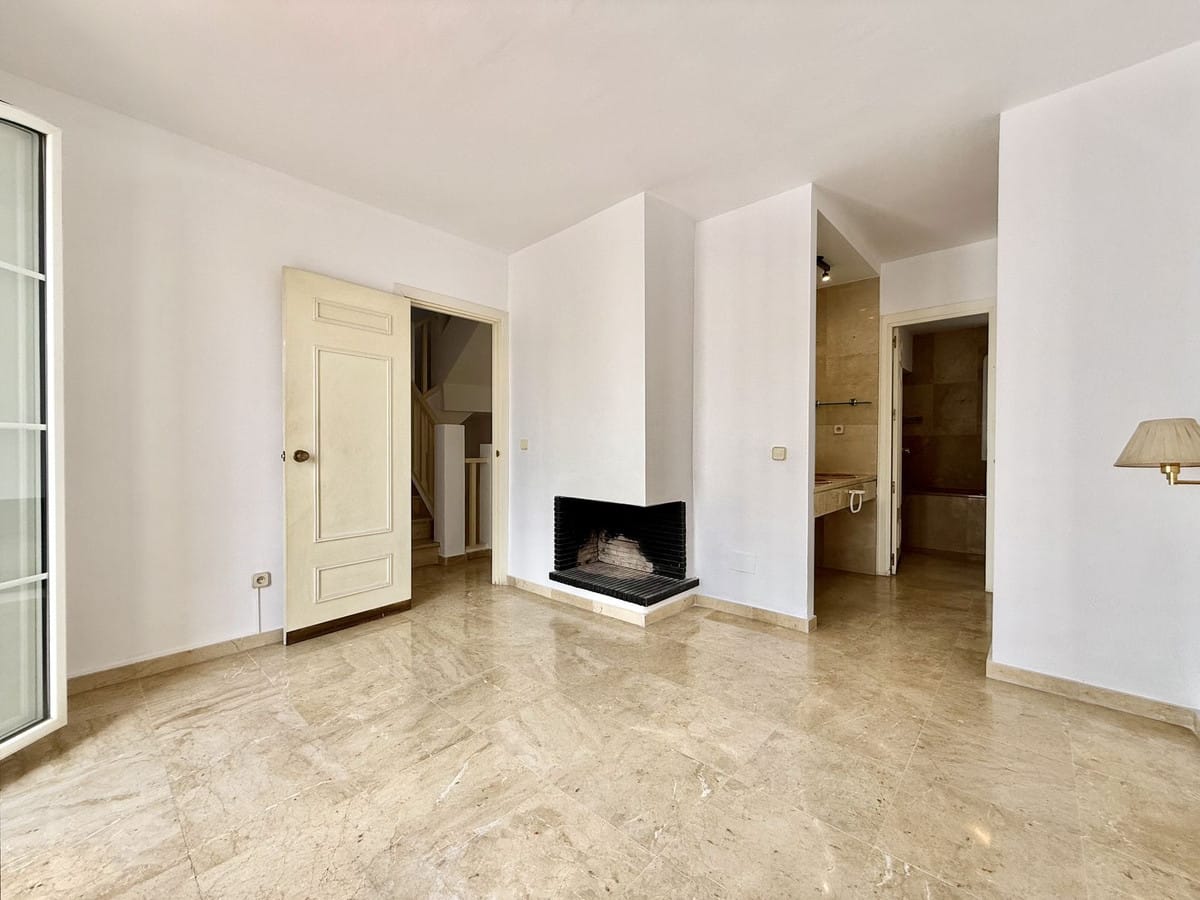 Huis met 3 slaapkamers in Nueva Andalucía in Nueva Andalucía - foto 5