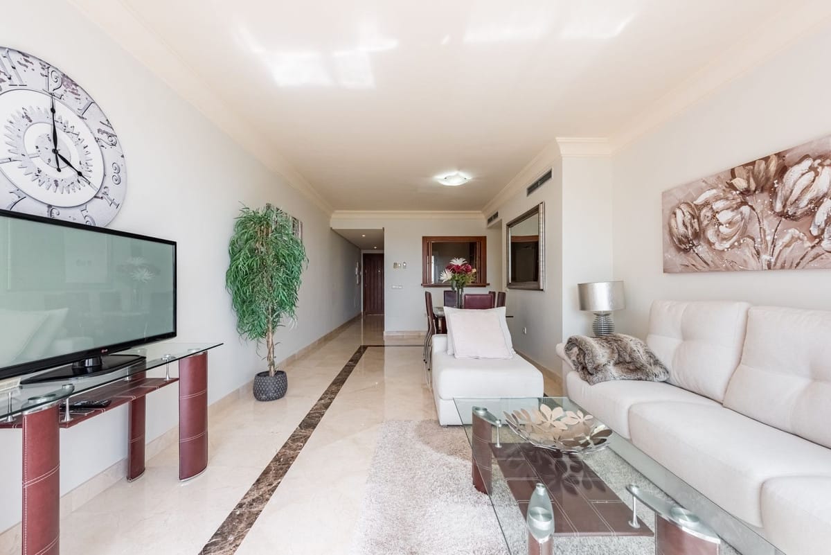 Drie-slaapkamer penthouse in Atalaya in Atalaya - foto 7