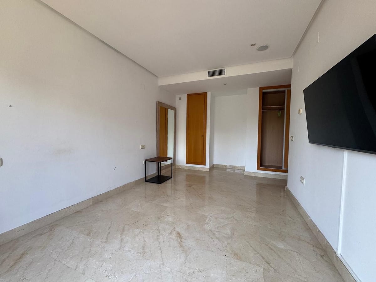 2-slaapkamer appartement aan het strand in Las Mimosas de Banús, Puerto Banús in Puerto Banús - foto 14