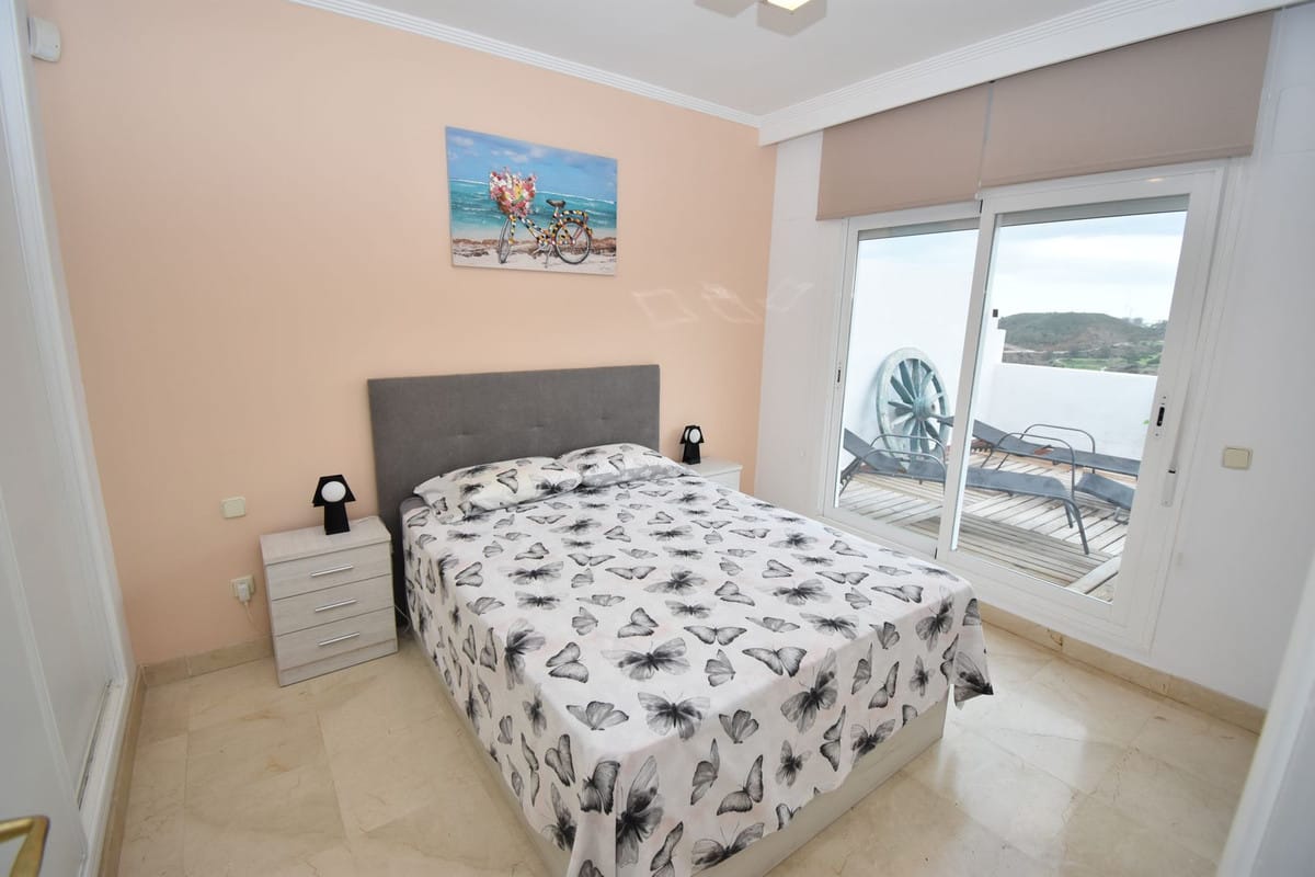 Penthouse met 2 slaapkamers in Calanova Golf, Costa del Sol in Calanova Golf - foto 18
