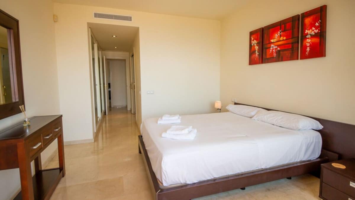 2-slaapkamer appartement in La Duquesa aan de eerste lijn van het strand in La Duquesa - foto 17