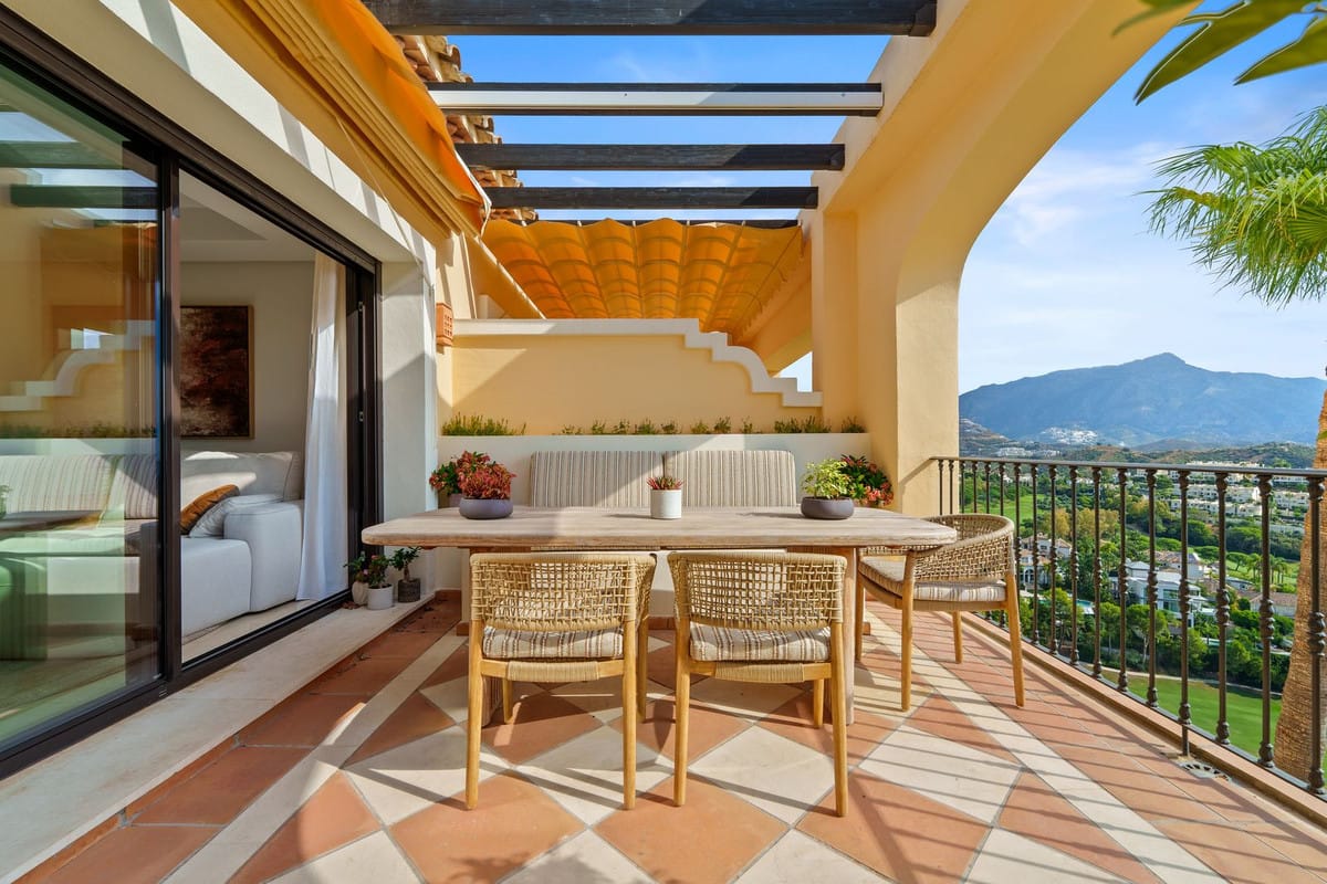 Luxe penthouse met panoramisch uitzicht in Buenavista, La Quinta (Benahavís) in Benahavís - foto 2