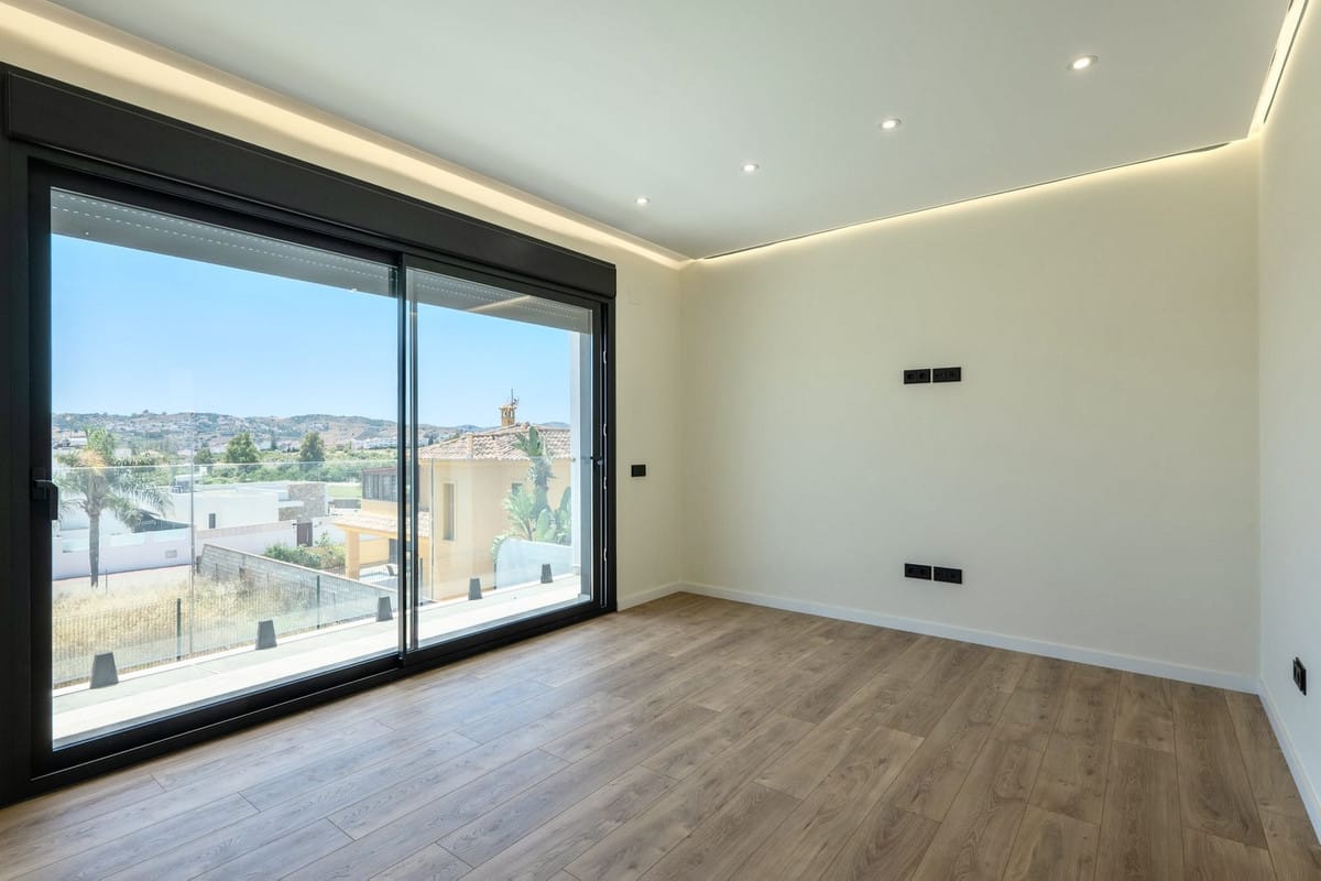 Villa met 2 slaapkamers in Sierrezuela, Málaga in Sierrezuela - foto 2