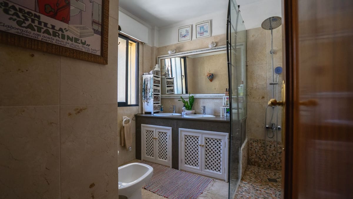 4-slaapkamer villa met privézwembad in Torreblanca in Torreblanca - foto 20
