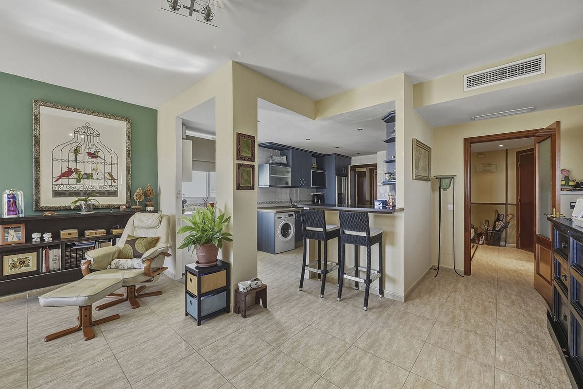 3-slaapkamer penthouse met panoramisch zeezicht in San Pedro de Alcántara in San Pedro de Alcántara - foto 4