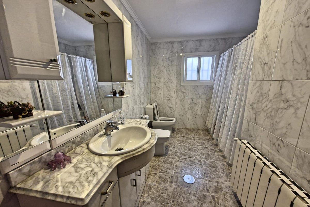 7-slaapkamerwoning in Guaro, Málaga in Guaro - foto 9