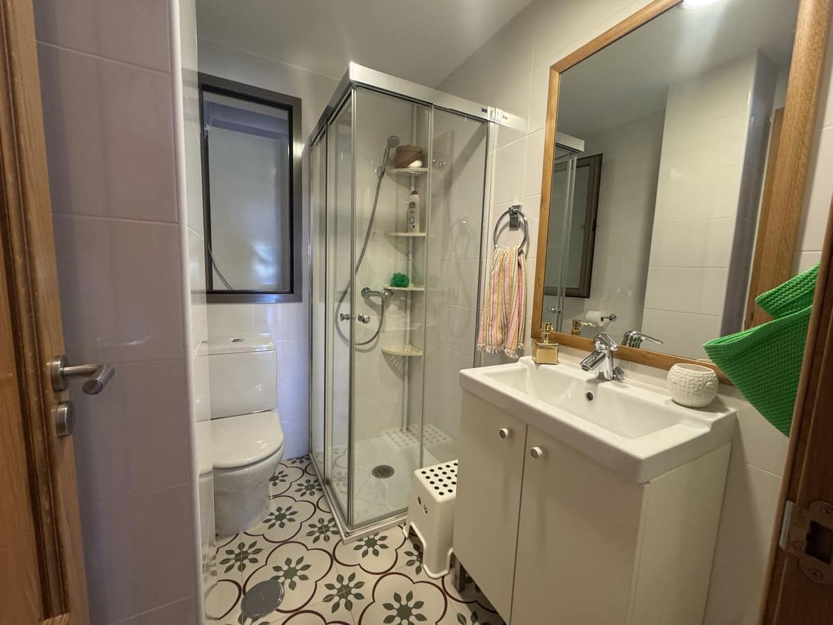 Appartement met 2 slaapkamers in Málaga in Málaga - foto 15