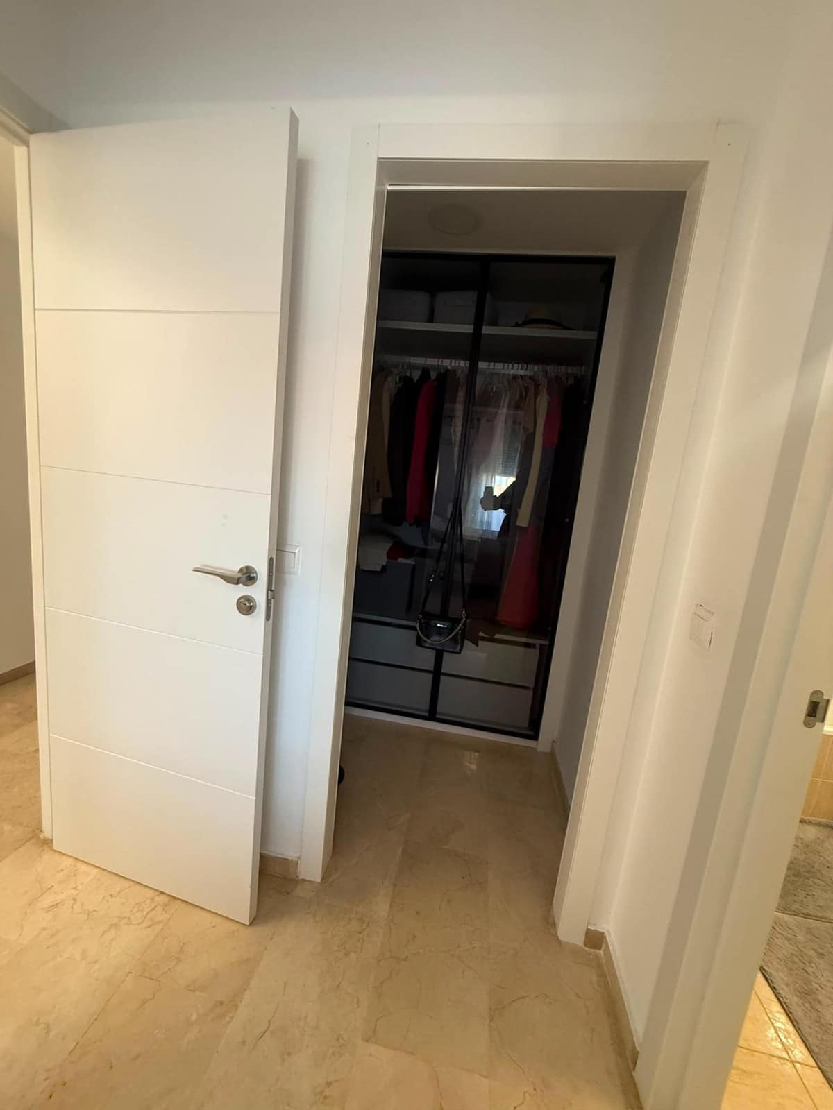 Ruime halfvrijstaande villa met 4 slaapkamers in Torremolinos in Torremolinos - foto 14