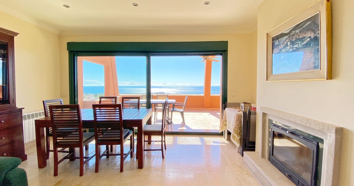 Exclusieve penthouse met 2 slaapkamers en 2 badkamers in Marbella in Marbella - foto 14