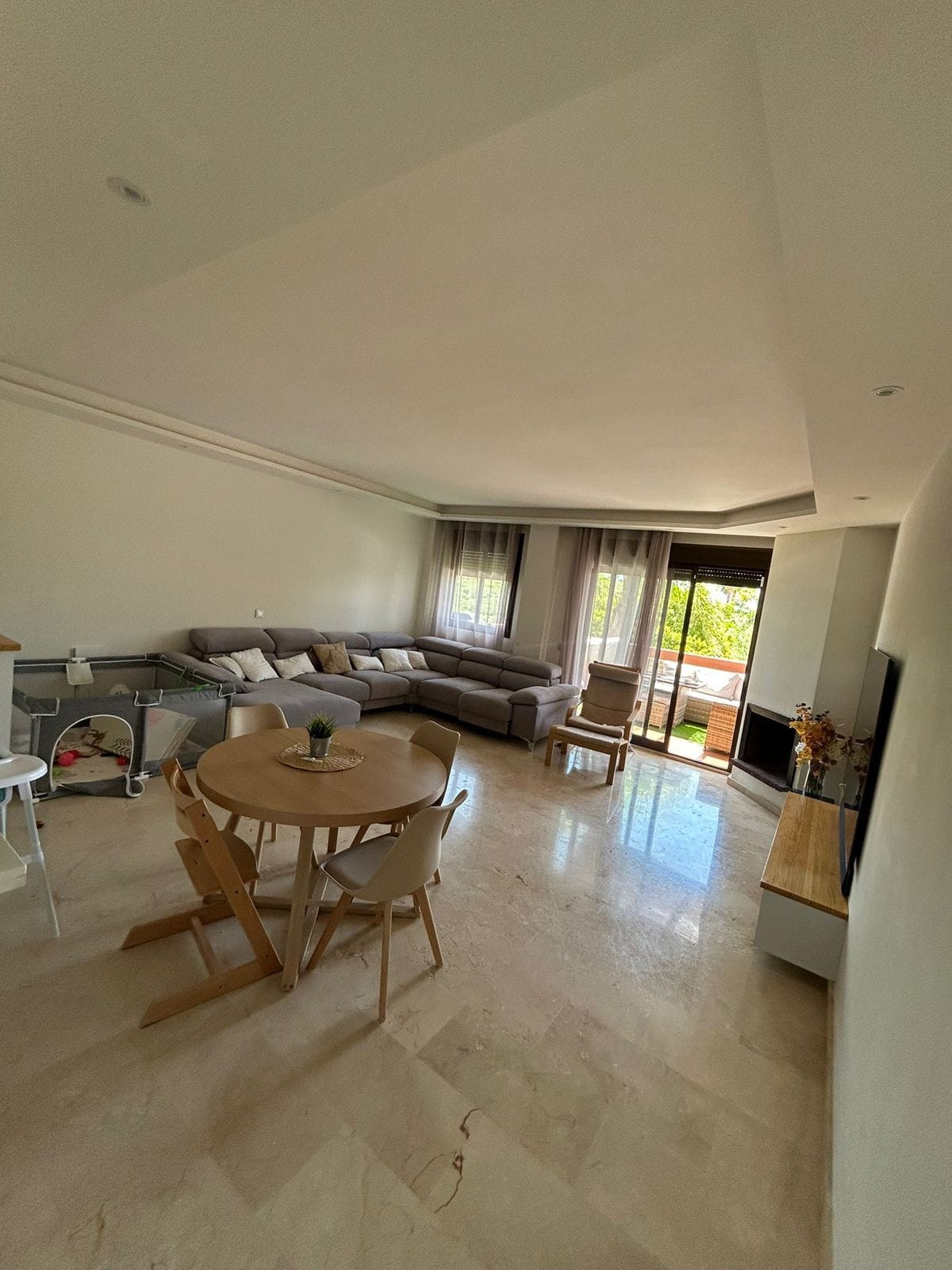 4-slaapkamer appartement in Casares Playa, Costa del Sol - foto 7